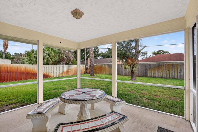 2534 SW Grotto Circle, Port St. Lucie, Port St Lucie, FL 34953