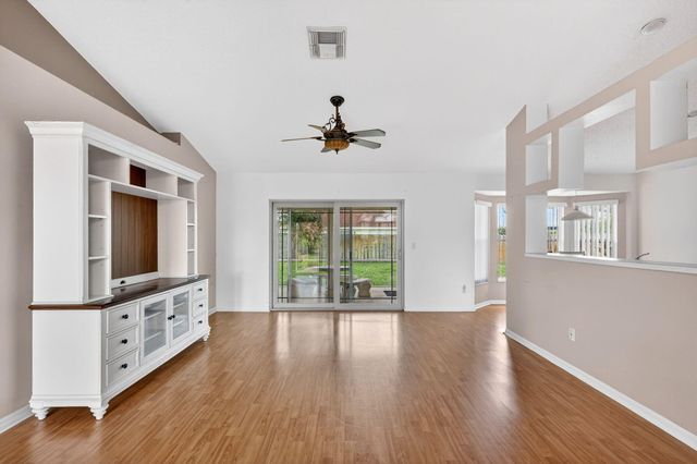 2534 SW Grotto Circle, Port St. Lucie, Port St Lucie, FL 34953