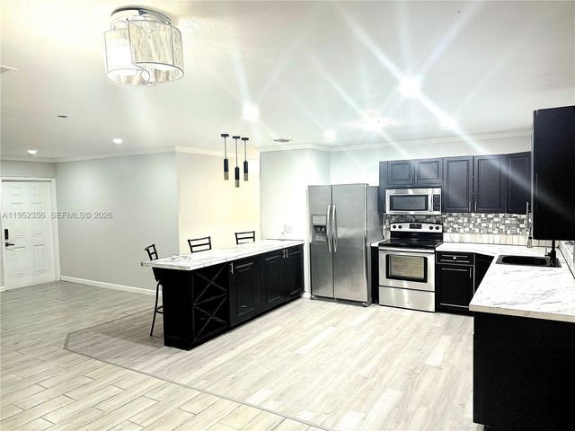 1822 SE Oxmoor Ct, Port St. Lucie, FL 34952