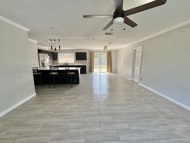 1822 SE Oxmoor Ct, Port St. Lucie, FL 34952