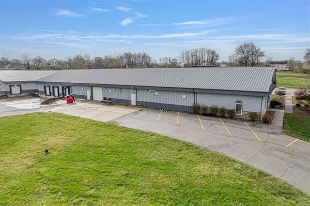 1403 N Jesse James Road, Excelsior Springs, MO 64024