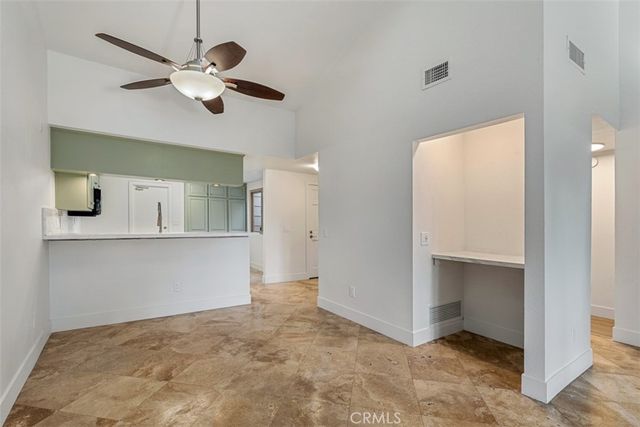 260 E Ponderosa 19, Anaheim, CA 92802