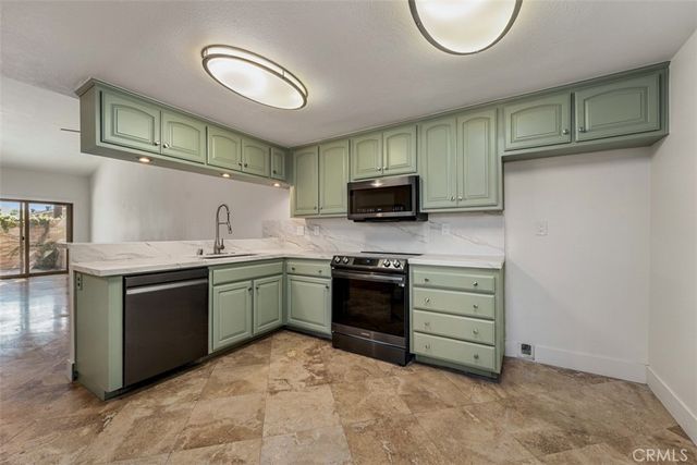 260 E Ponderosa 19, Anaheim, CA 92802