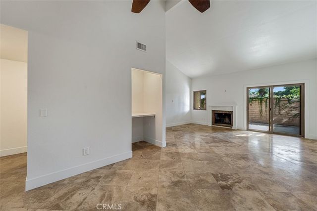 260 E Ponderosa 19, Anaheim, CA 92802