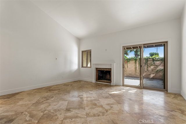 260 E Ponderosa 19, Anaheim, CA 92802
