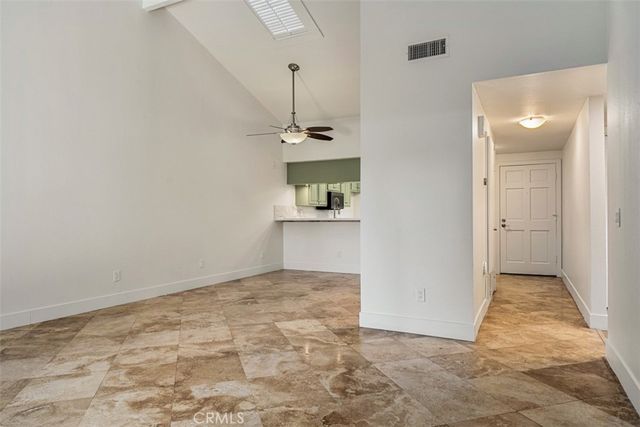 260 E Ponderosa 19, Anaheim, CA 92802