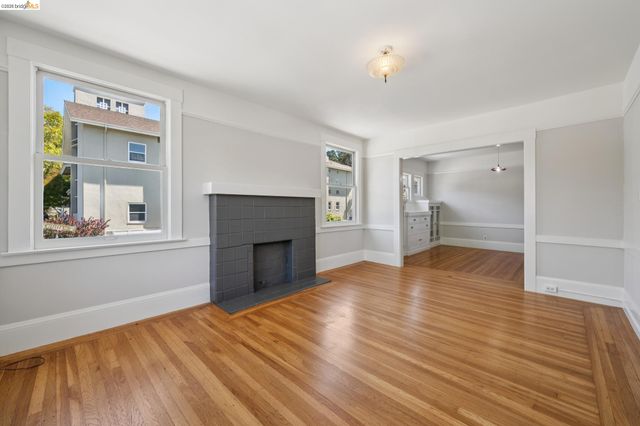 1626 Hopkins St, Berkeley, CA 94707