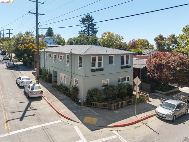1626 Hopkins St, Berkeley, CA 94707