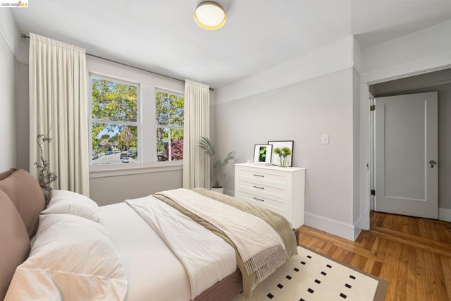 1626 Hopkins St, Berkeley, CA 94707