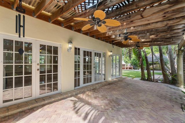 4445 N Michigan Ave, Miami Beach, FL 33140