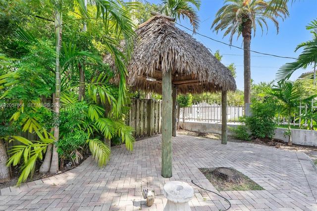 4445 N Michigan Ave, Miami Beach, FL 33140