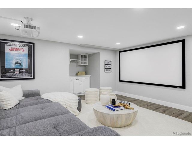 750 Irving St, Denver, CO 80204