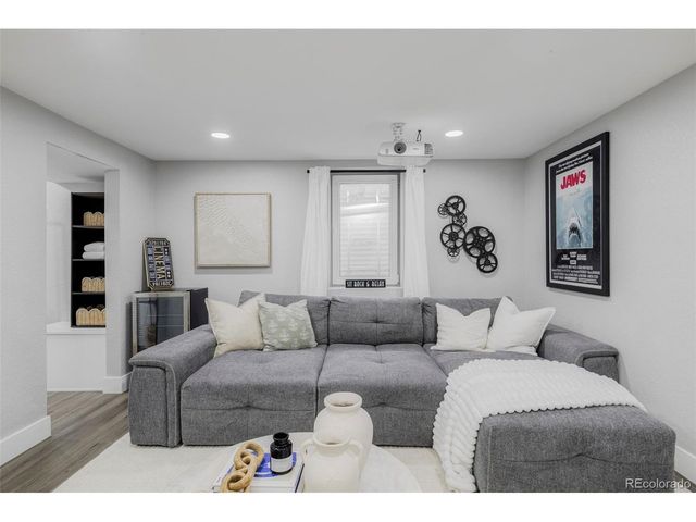 750 Irving St, Denver, CO 80204