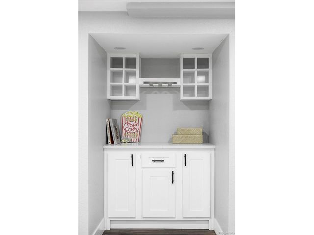 750 Irving St, Denver, CO 80204