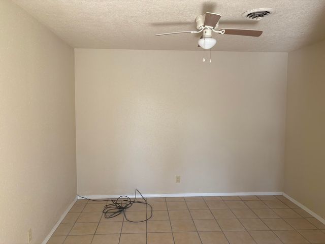 908 Crenshaw Court, Los Lunas, NM 87031