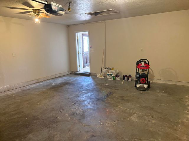 908 Crenshaw Court, Los Lunas, NM 87031