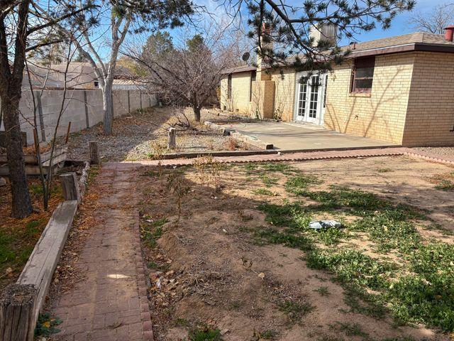 908 Crenshaw Court, Los Lunas, NM 87031