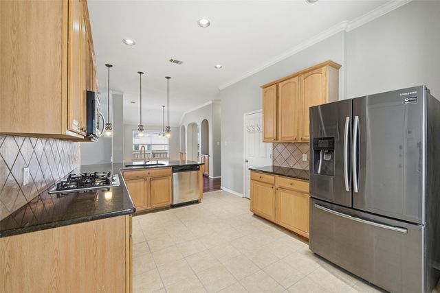 11415 Yoakum Drive, Frisco, TX 75035