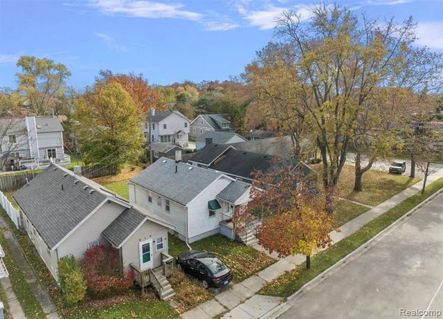 212 Josephine Avenue, Royal Oak, MI 48067
