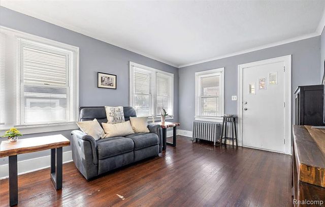 212 Josephine Avenue, Royal Oak, MI 48067