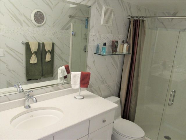 6093 BAHIA DEL MAR CIRCLE 577, St Petersburg, FL 33715