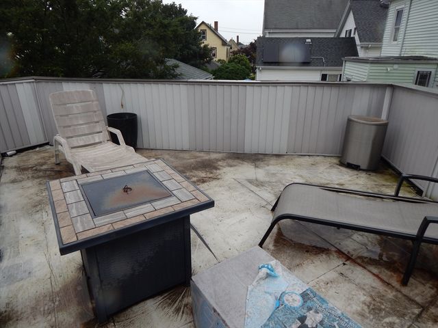 167 Washington St, New Bedford, MA 02740