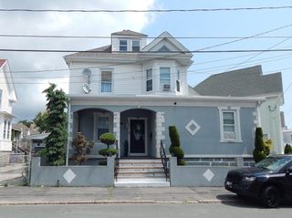167 Washington St, New Bedford, MA 02740