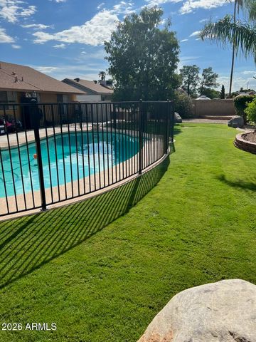 6422 W CORTEZ Street, Glendale, AZ 85304