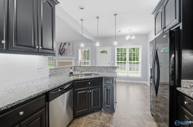 2401 Ermine Drive, Huntsville, AL 35810