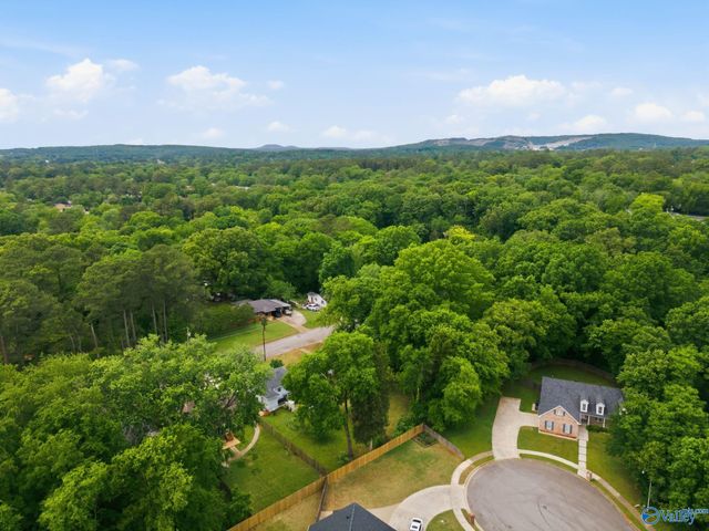 2401 Ermine Drive, Huntsville, AL 35810