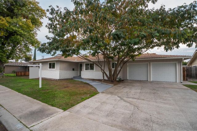 1418 Cypress Ave, Modesto, CA 95350