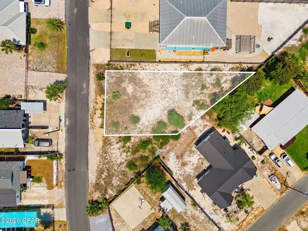 Image 10 of property listing at 5220 Sunset Avenue, Panama City Beach, FL 32408