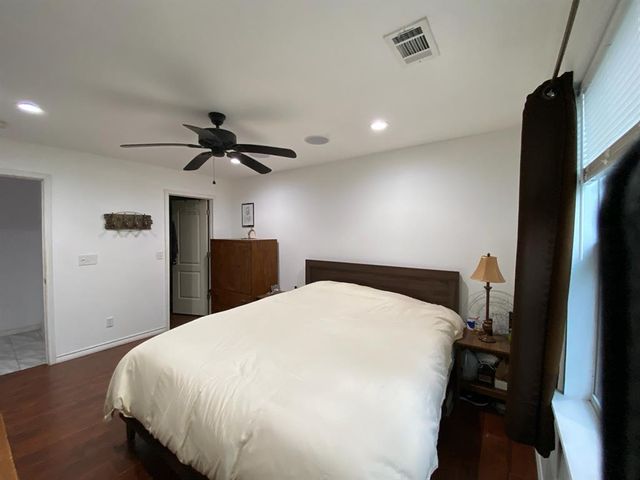 195 Rim Rock Road, Onalaska, TX 77360