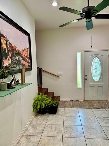 195 Rim Rock Road, Onalaska, TX 77360