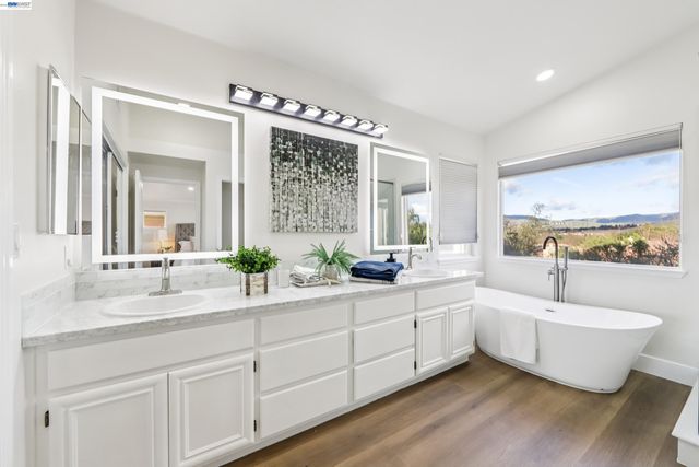 428 Fuchsia Ln, San Ramon, CA 94582