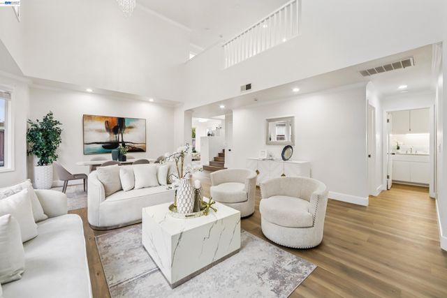 428 Fuchsia Ln, San Ramon, CA 94582