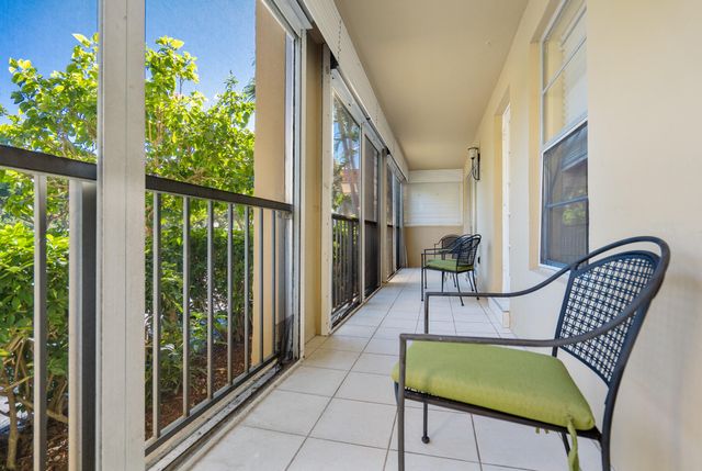 1111 S Ocean Boulevard 122, Boca Raton, FL 33432