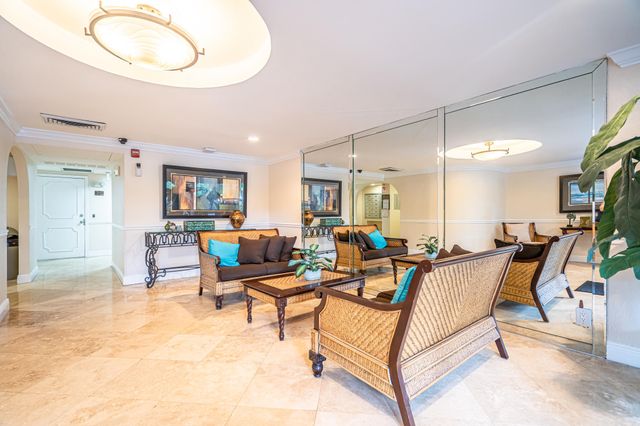 1111 S Ocean Boulevard 122, Boca Raton, FL 33432