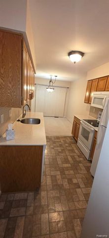 44609 Georgia Court, Clinton Township, MI 48038