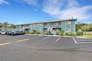 146 Cypress WAY E # 807, Naples, FL 34110