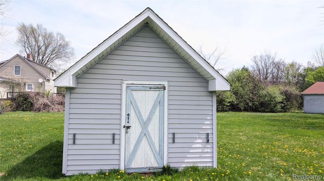 44043 Tyler Road, Van Buren Charter Township, MI 48111