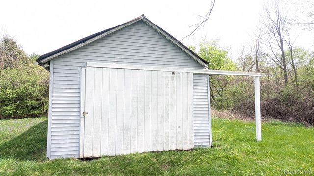 44043 Tyler Road, Van Buren Charter Township, MI 48111