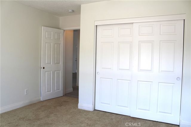 26180 Horizon Street, Apple Valley, CA 92308