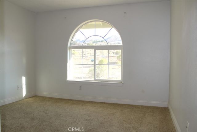 26180 Horizon Street, Apple Valley, CA 92308