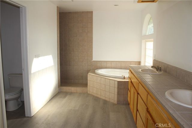 26180 Horizon Street, Apple Valley, CA 92308