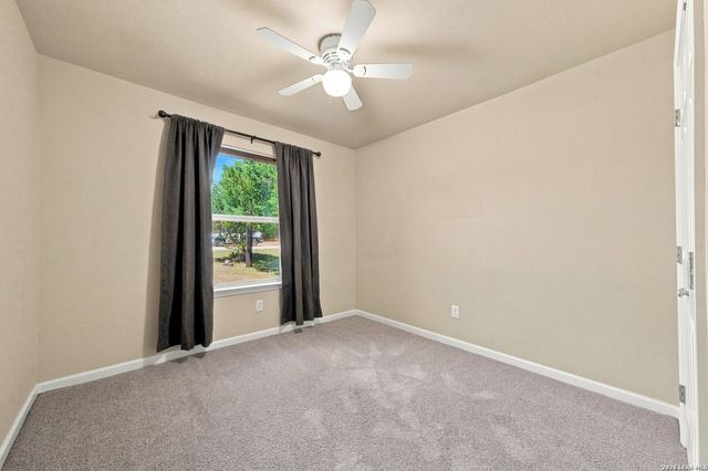 2046 BLUERIDGE DR, Canyon Lake, TX 78133