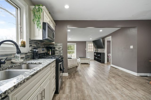 345 Castle Street, Lowell, IN 46356