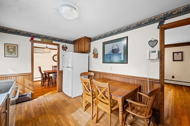125 Indian Hill Rd, Worcester, MA 01606