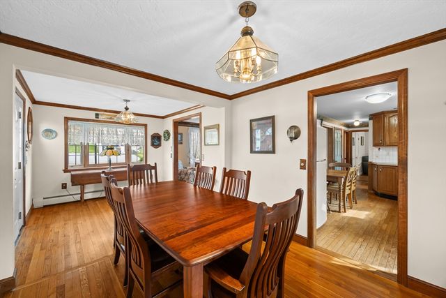 125 Indian Hill Rd, Worcester, MA 01606