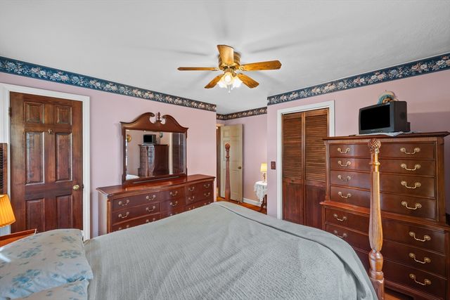 125 Indian Hill Rd, Worcester, MA 01606